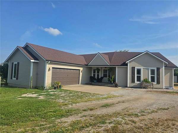 10 Acres of Land with Home for Sale in Ottawa, Kansas