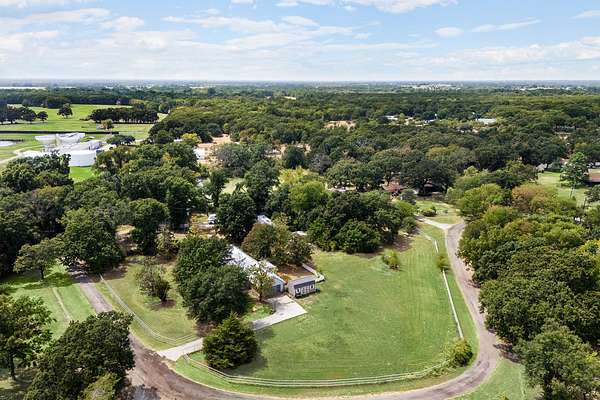 1.9 Acres of Land with Home for Sale in Quinlan, Texas