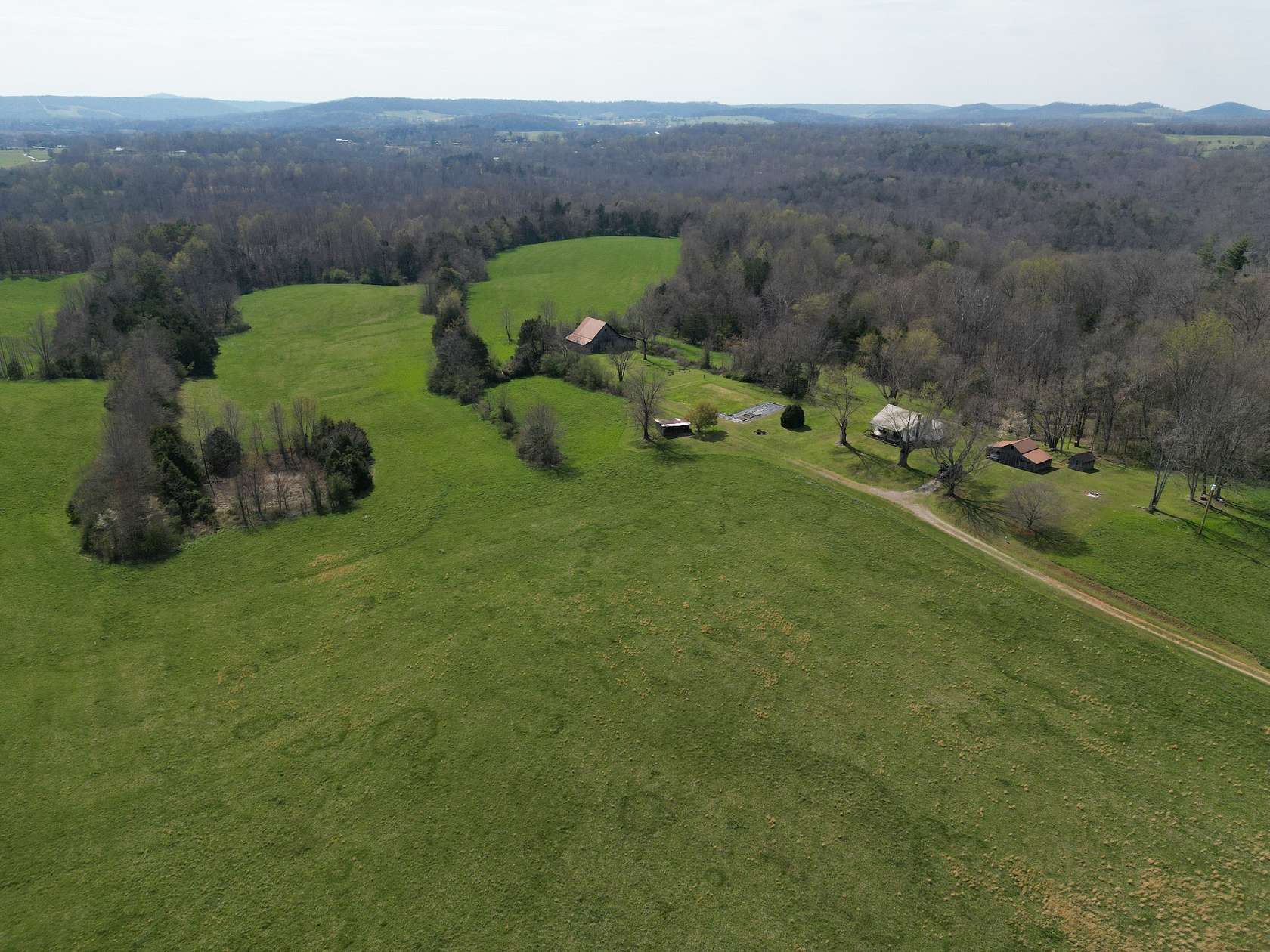 131 Acres of Land for Sale in Monroe, Tennessee