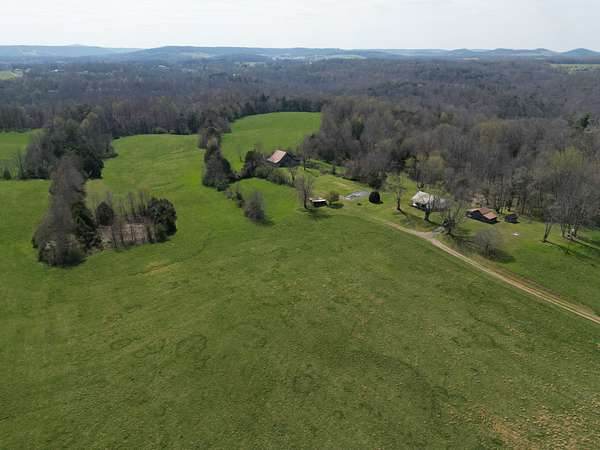 131 Acres of Land for Sale in Monroe, Tennessee