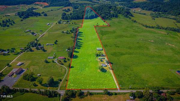 32 Acres of Land with Home for Sale in Church Hill, Tennessee