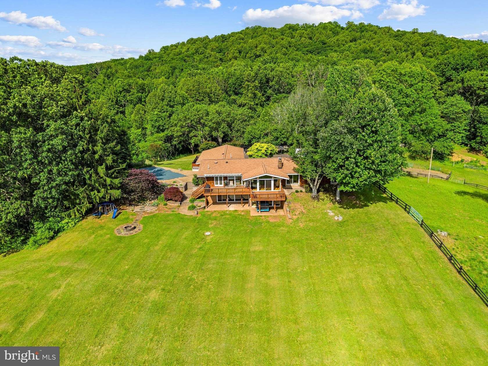 14.8 Acres of Land with Home for Sale in Broad Run, Virginia