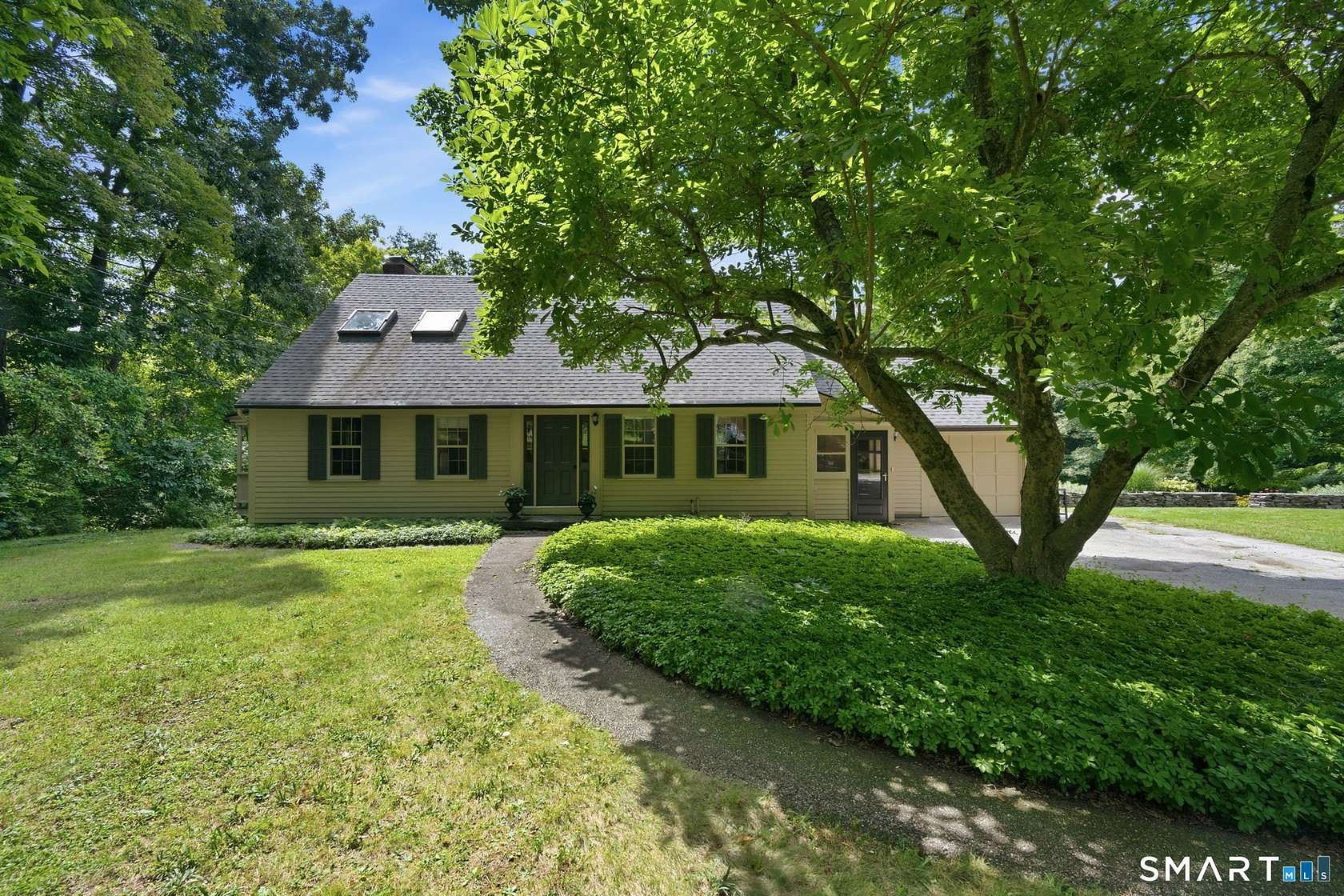 2.9 Acres of Land with Home for Sale in Mansfield Town, Connecticut
