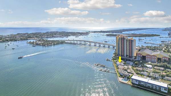 0.32 Acres of Residential Land for Sale in Riviera Beach, Florida