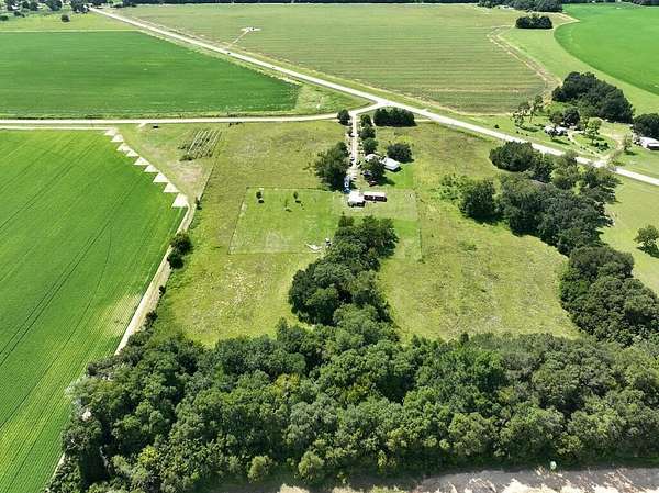 14 Acres of Land with Home for Sale in Donalsonville, Georgia