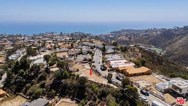 0.37 Acres of Residential Land for Sale in Pacific Palisades, California