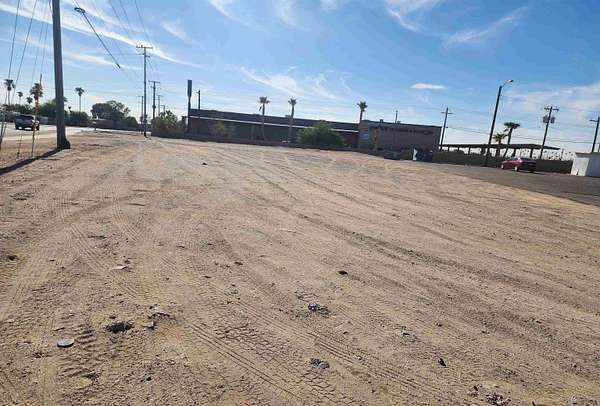 0.35 Acres of Commercial Land for Sale in Yuma, Arizona