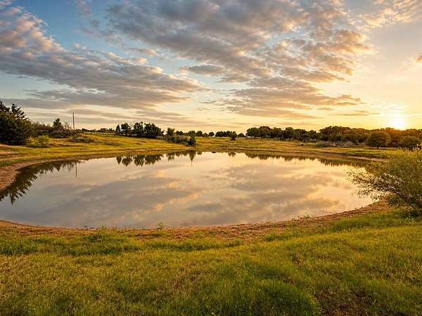 4.4 Acres of Land for Sale in Luther, Oklahoma