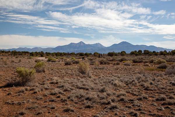 14 Acres of Land for Sale in Moab, Utah