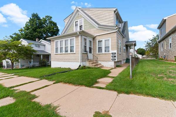 0.18 Acres of Residential Land for Sale in South Milwaukee, Wisconsin