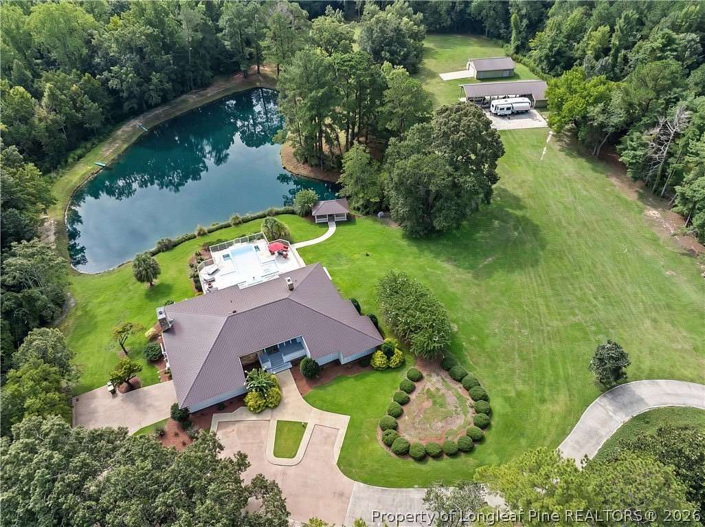10.3 Acres of Land with Home for Sale in Elizabethtown, North Carolina