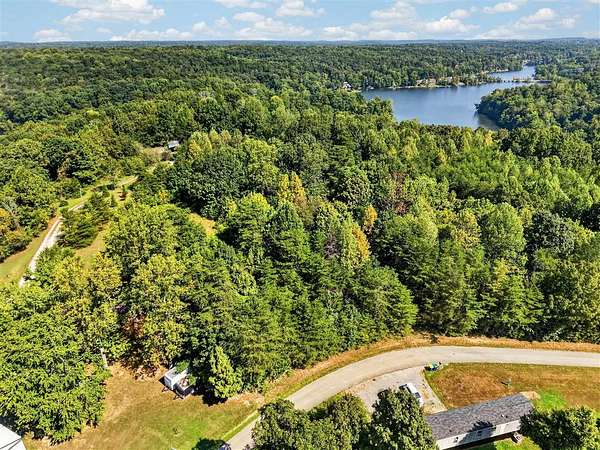 2 Acres of Land for Sale in Lewisburg, Kentucky