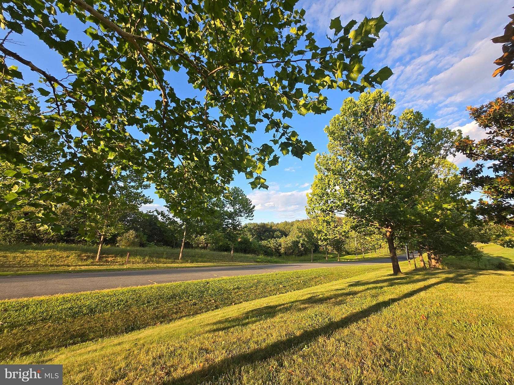 3 Acres of Land with Home for Sale in Leesburg, Virginia
