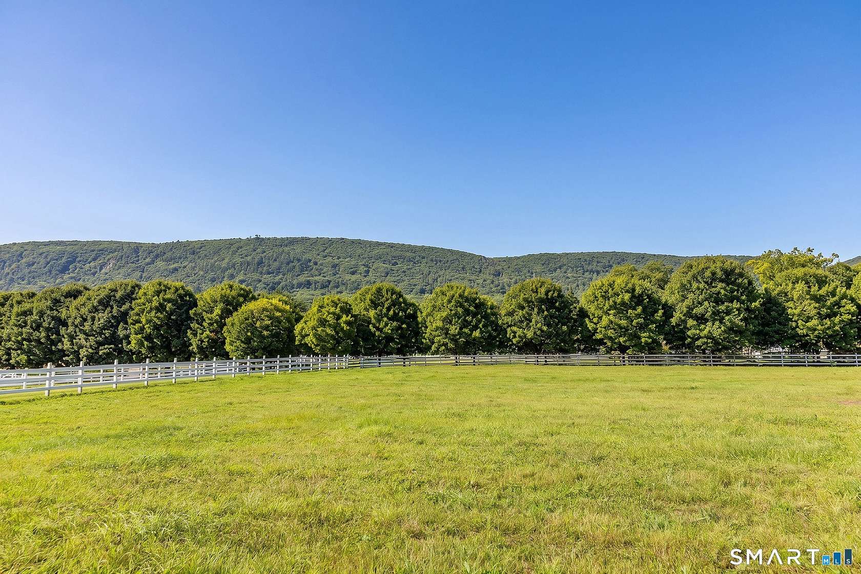 9.77 Acres of Land for Sale in Salisbury, Connecticut