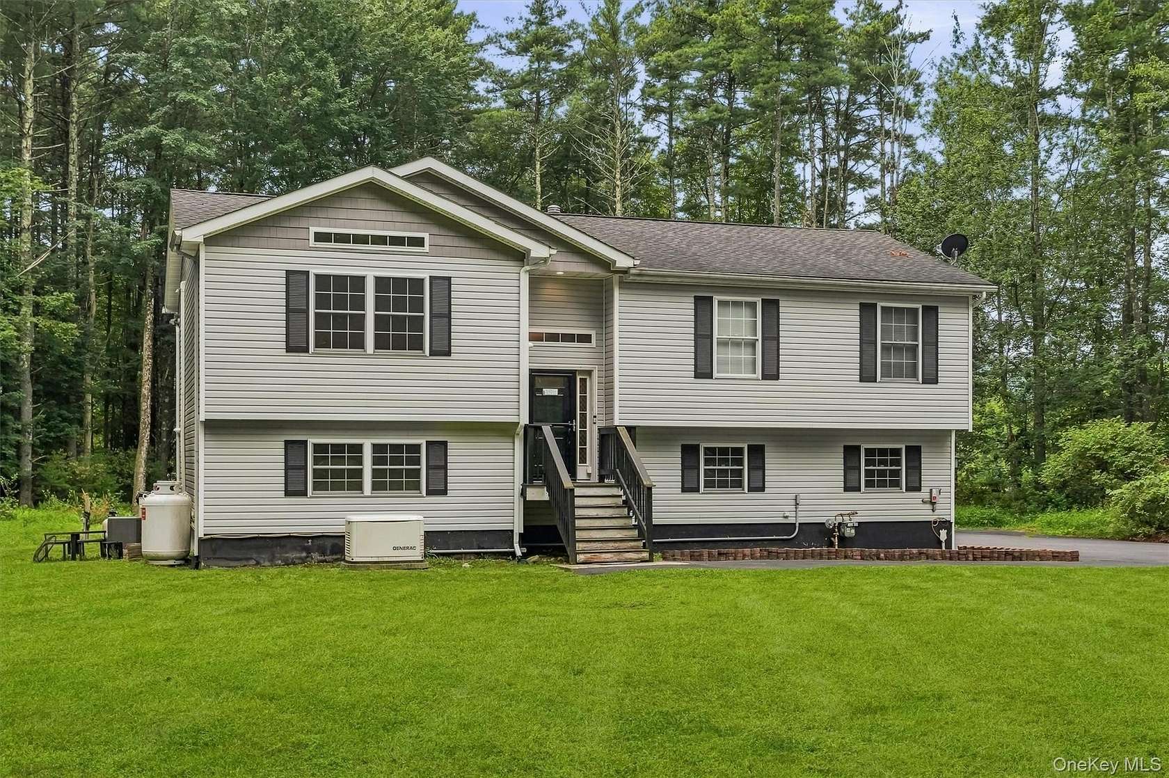 2.2 Acres of Land with Home for Sale in Sparrow Bush, New York