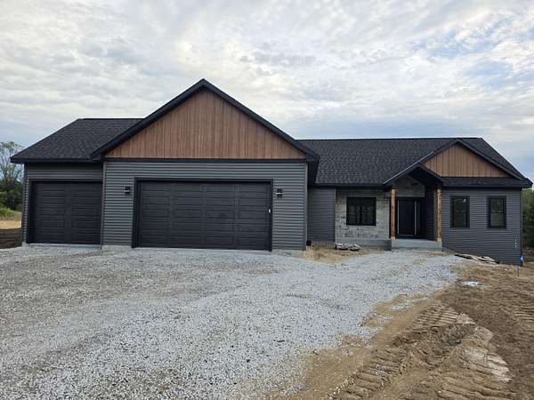 1.5 Acres of Land with Home for Sale in West Bend, Wisconsin