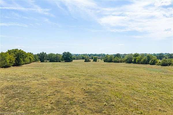 97.5 Acres of Recreational & Residential Land for Sale in Charleston, Arkansas