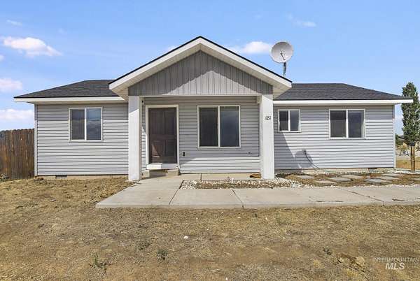 2.7 Acres of Land with Home for Sale in Shoshone, Idaho