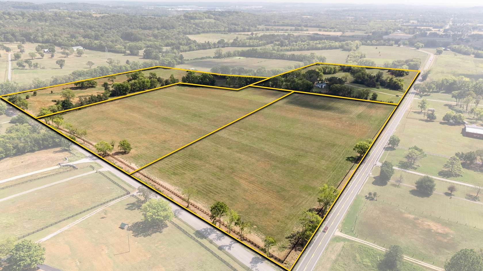 159 Acres of Agricultural Land with Home for Auction in Thompson's Station, Tennessee