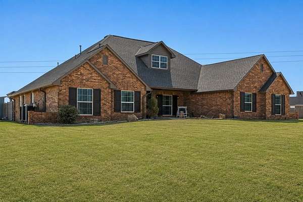 1.59 Acres of Land with Home for Sale in Yukon, Oklahoma