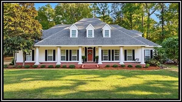 1.7 Acres of Land with Home for Sale in Oxford, Mississippi