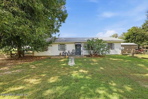 1.5 Acres of Land with Home for Sale in Lena, Mississippi