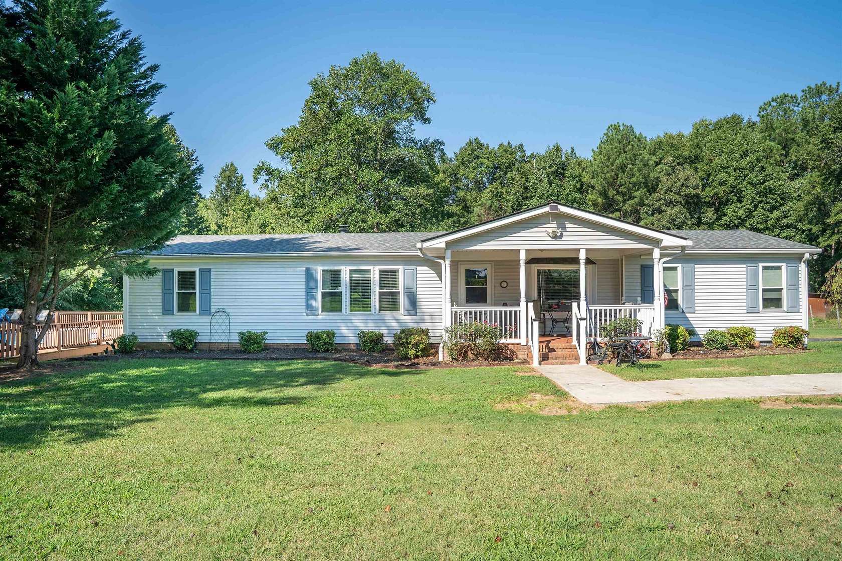 4 Acres of Land with Home for Sale in Landrum, South Carolina