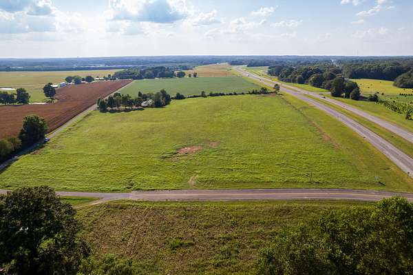 3 Acres of Residential Land for Sale in Elora, Tennessee