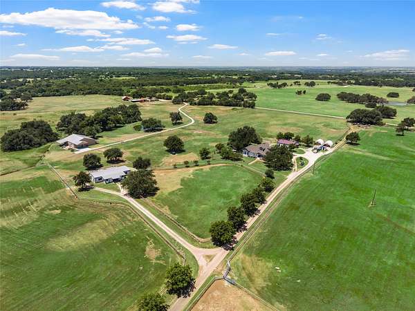 101 Acres of Land with Home for Sale in Lott, Texas