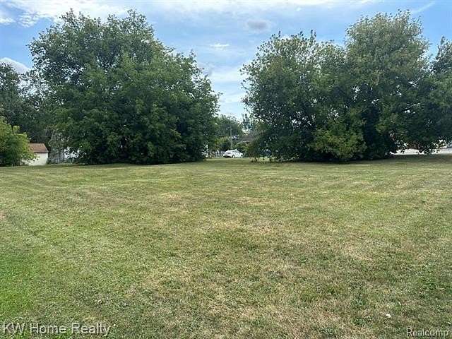 0.27 Acres of Commercial Land for Sale in Mount Morris, Michigan