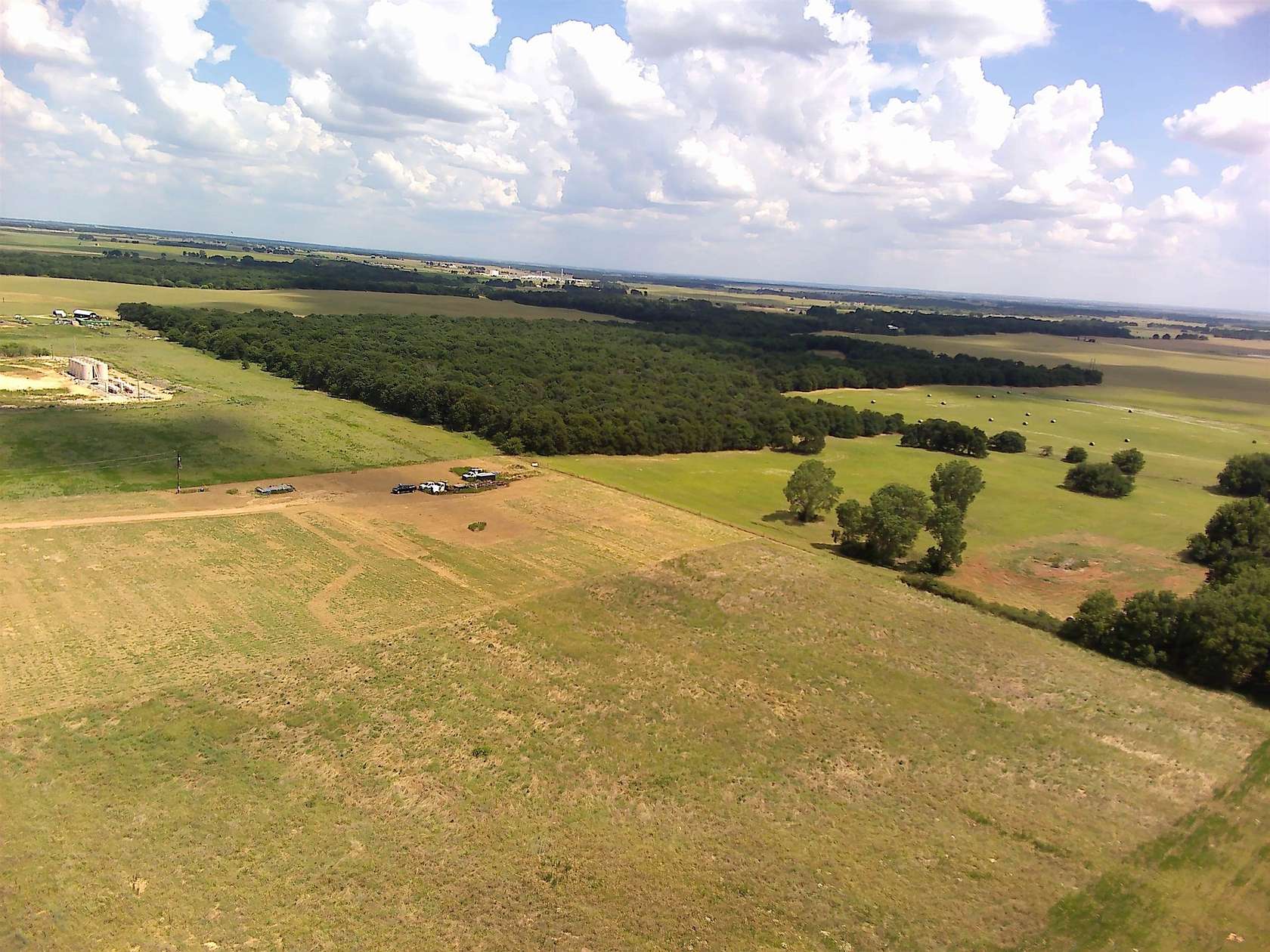 5 Acres of Residential Land for Sale in Dover, Oklahoma