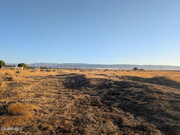 1.26 Acres of Land for Sale in Lancaster, California