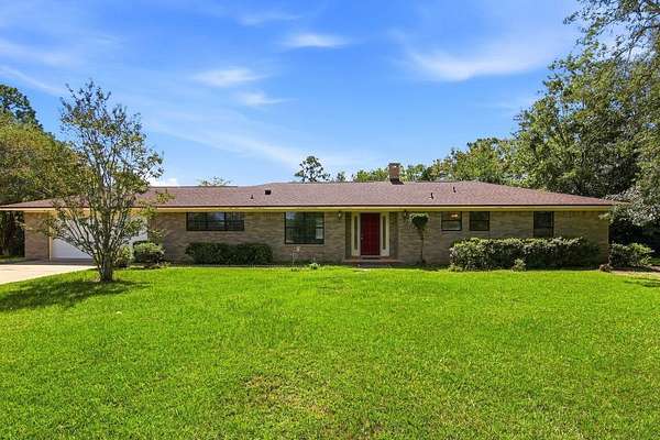 2 Acres of Land with Home for Sale in DeFuniak Springs, Florida