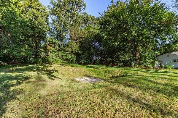 0.2 Acres of Land for Sale in Overland Park, Kansas