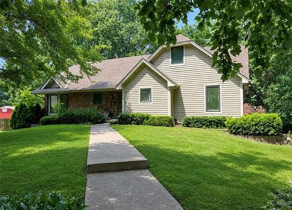 3 Acres of Land with Home for Sale in Kearney, Missouri