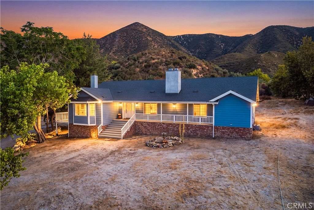 9.73 Acres of Land with Home for Sale in Acton, California