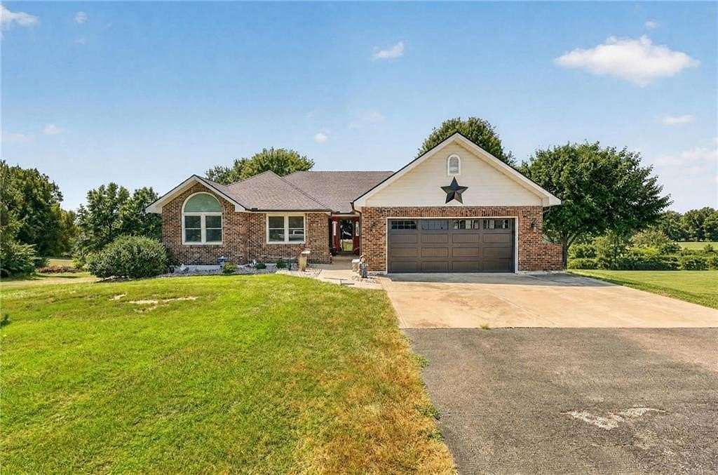 3.8 Acres of Land with Home for Sale in Excelsior Springs, Missouri