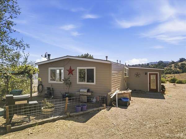 20 Acres of Recreational Land with Home for Sale in Tehachapi, California