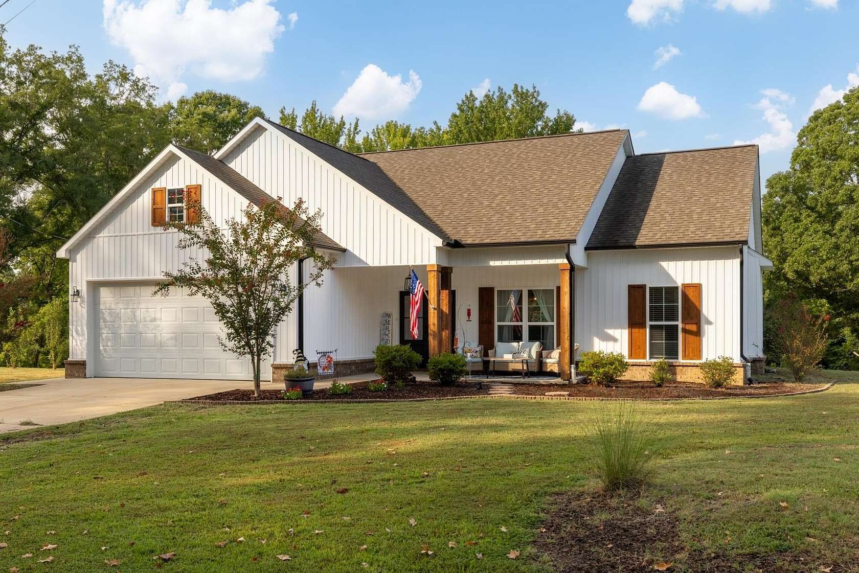2 Acres of Land with Home for Sale in Drummonds, Tennessee