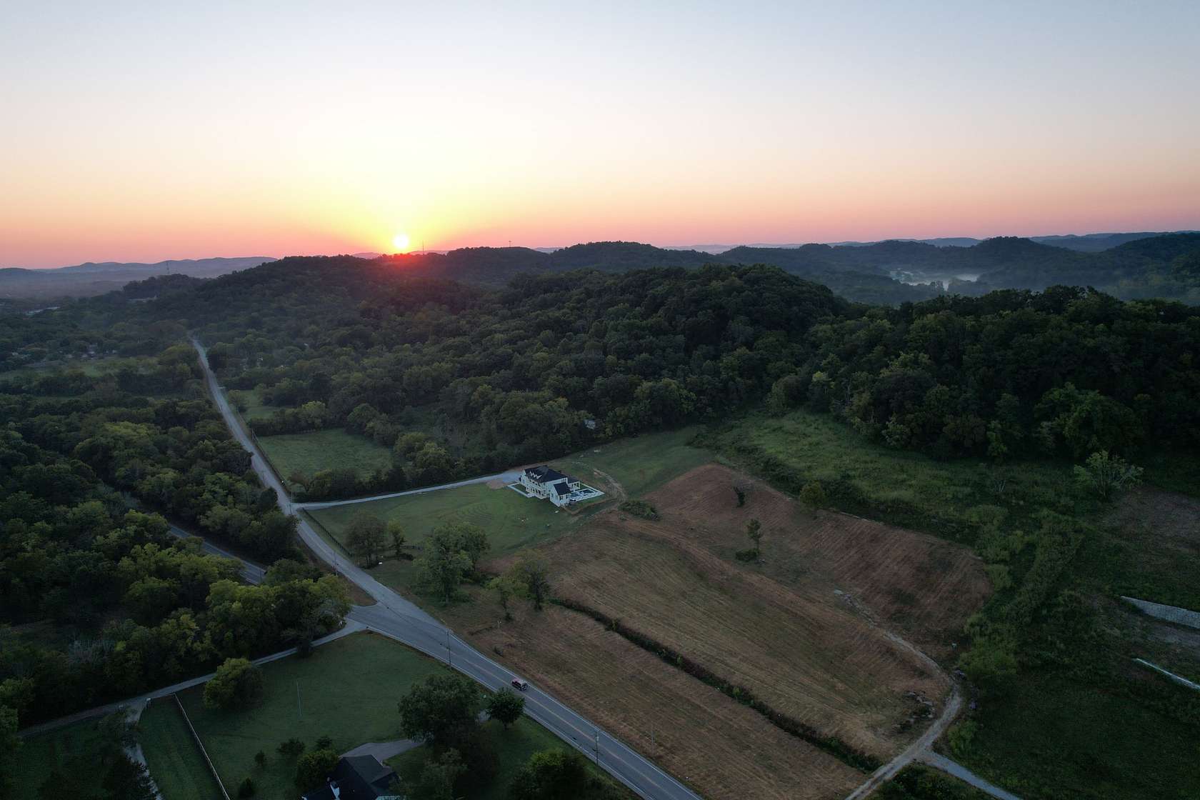 10 Acres of Residential Land for Sale in Franklin, Tennessee