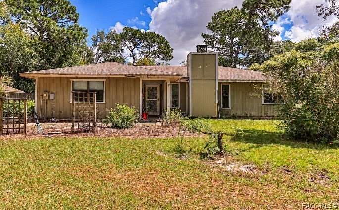 2.78 Acres of Land with Home for Sale in Crystal River, Florida