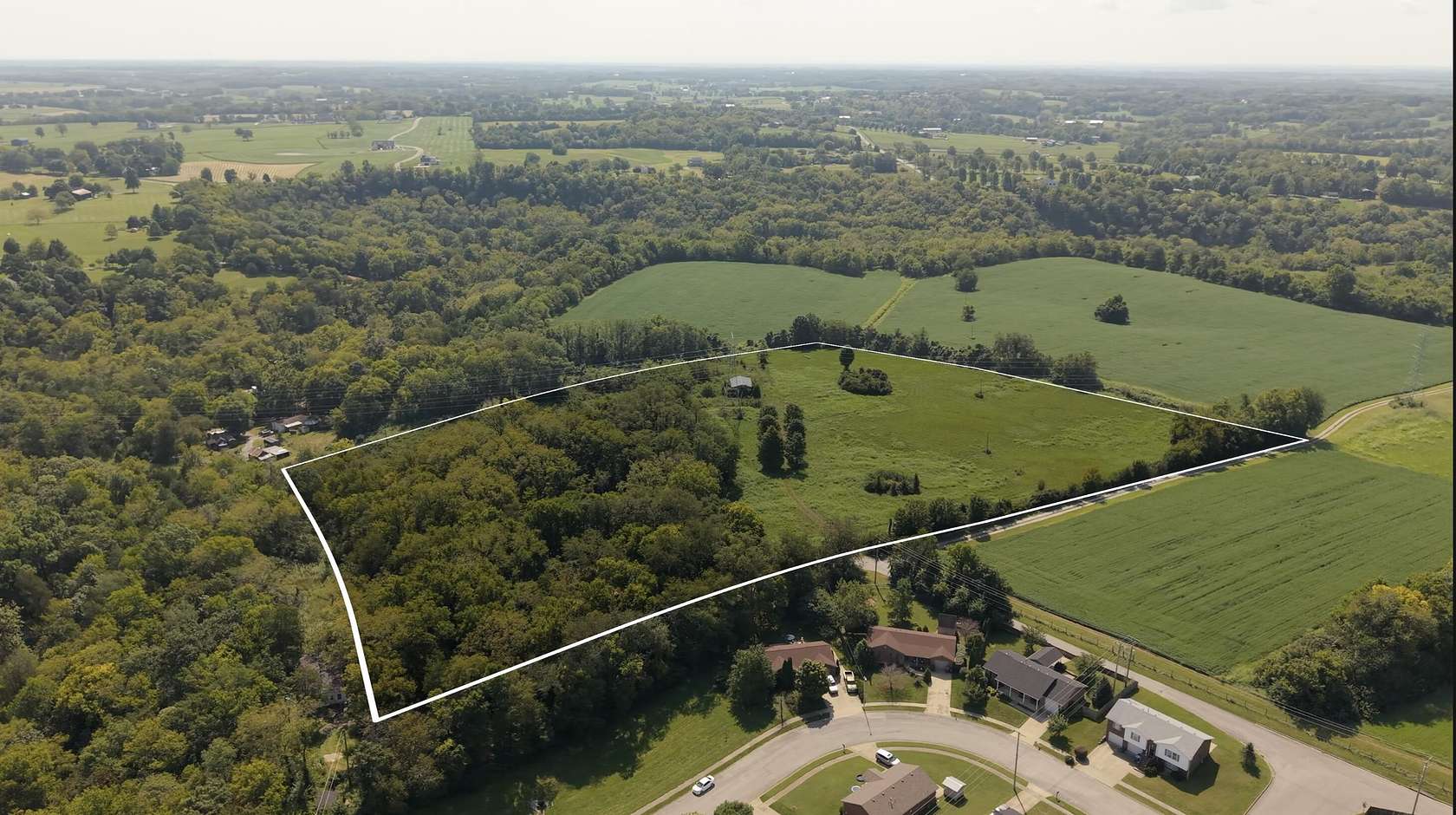16.5 Acres of Recreational & Residential Land for Sale in Wilmore, Kentucky