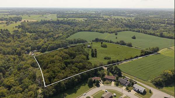 16.5 Acres of Recreational & Residential Land for Sale in Wilmore, Kentucky