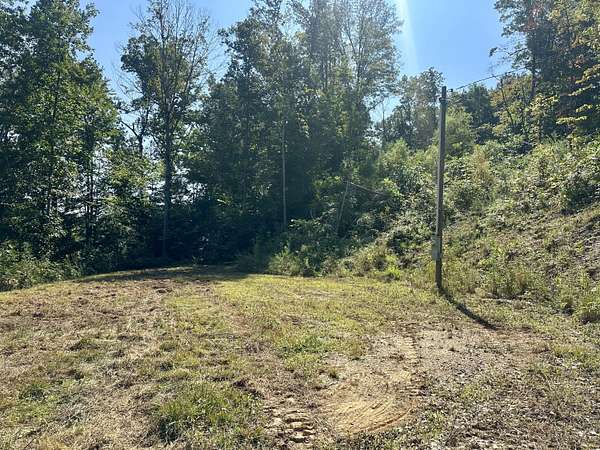 0.65 Acres of Residential Land for Sale in East Bernstadt, Kentucky