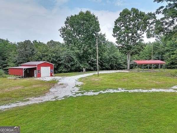 6 Acres of Residential Land for Sale in Elberton, Georgia