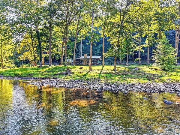 9.7 Acres of Land with Home for Sale in Narrows, Virginia
