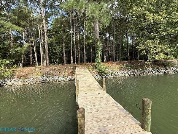 3 Acres of Residential Land for Sale in Kilmarnock, Virginia