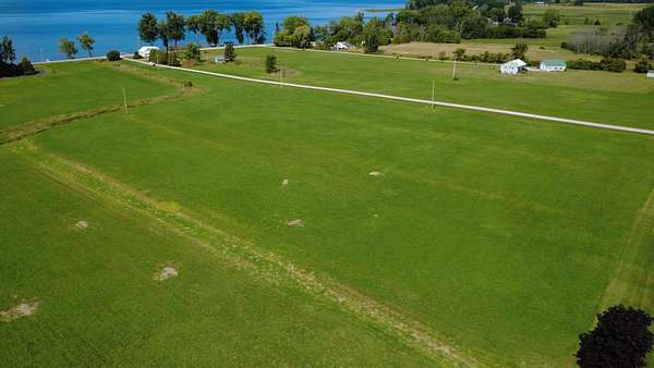 2.1 Acres of Residential Land for Sale in Alburgh, Vermont