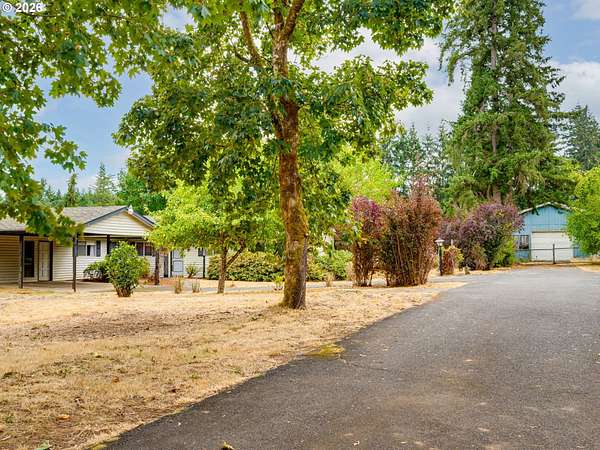 5 Acres of Land with Home for Sale in Hockinson, Washington