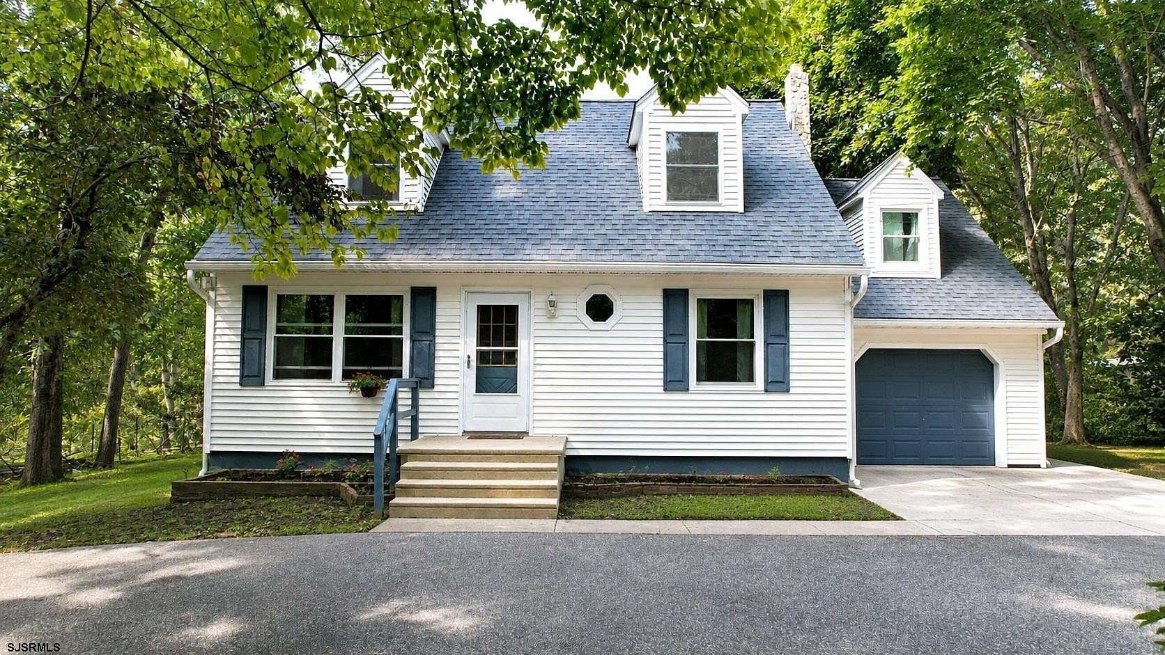 1.9 Acres of Land with Home for Sale in Egg Harbor Township, New Jersey